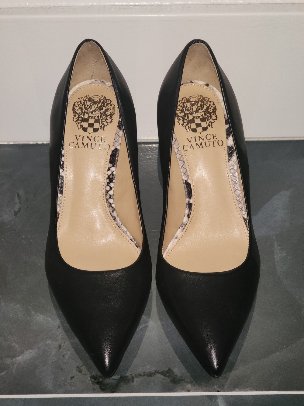 Vince Camuto Black Pointed-Toe Leather Pumps with Snakeskin Trim
